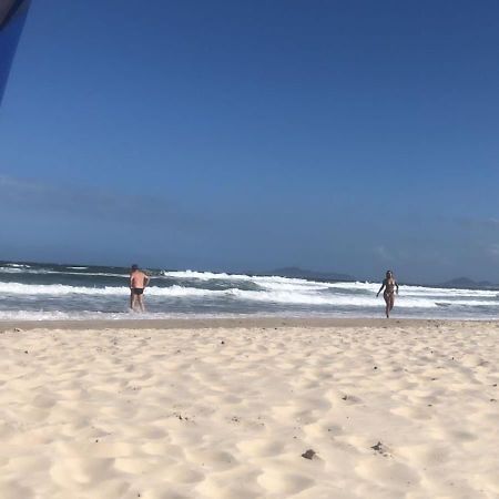 Casa Em Condominio Maresias Frente A Praia Екстериор снимка